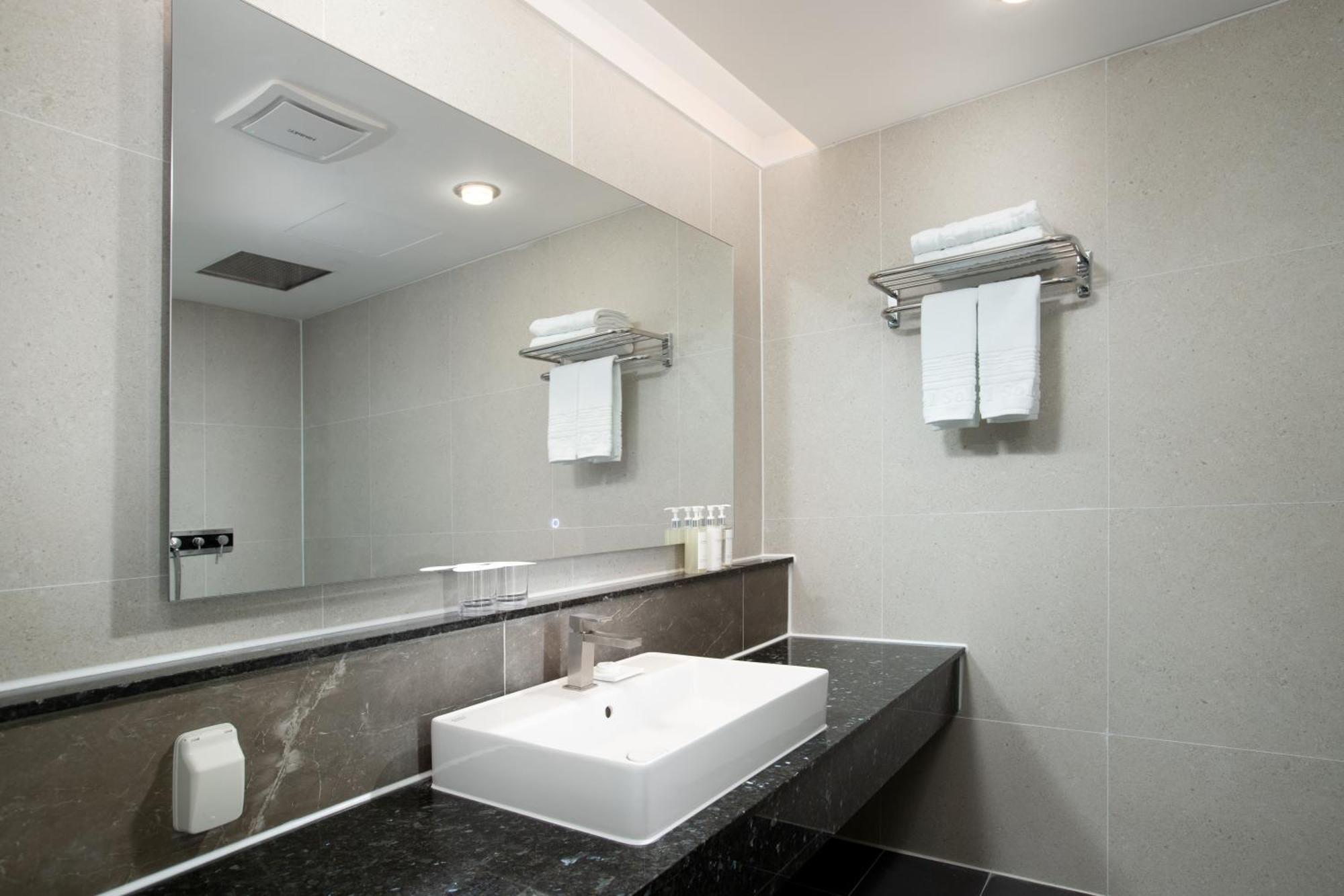 Hotel Solaire Boryeong Bagian luar foto