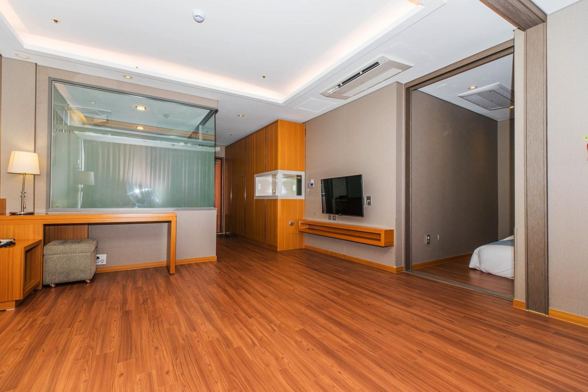 Hotel Solaire Boryeong Bagian luar foto